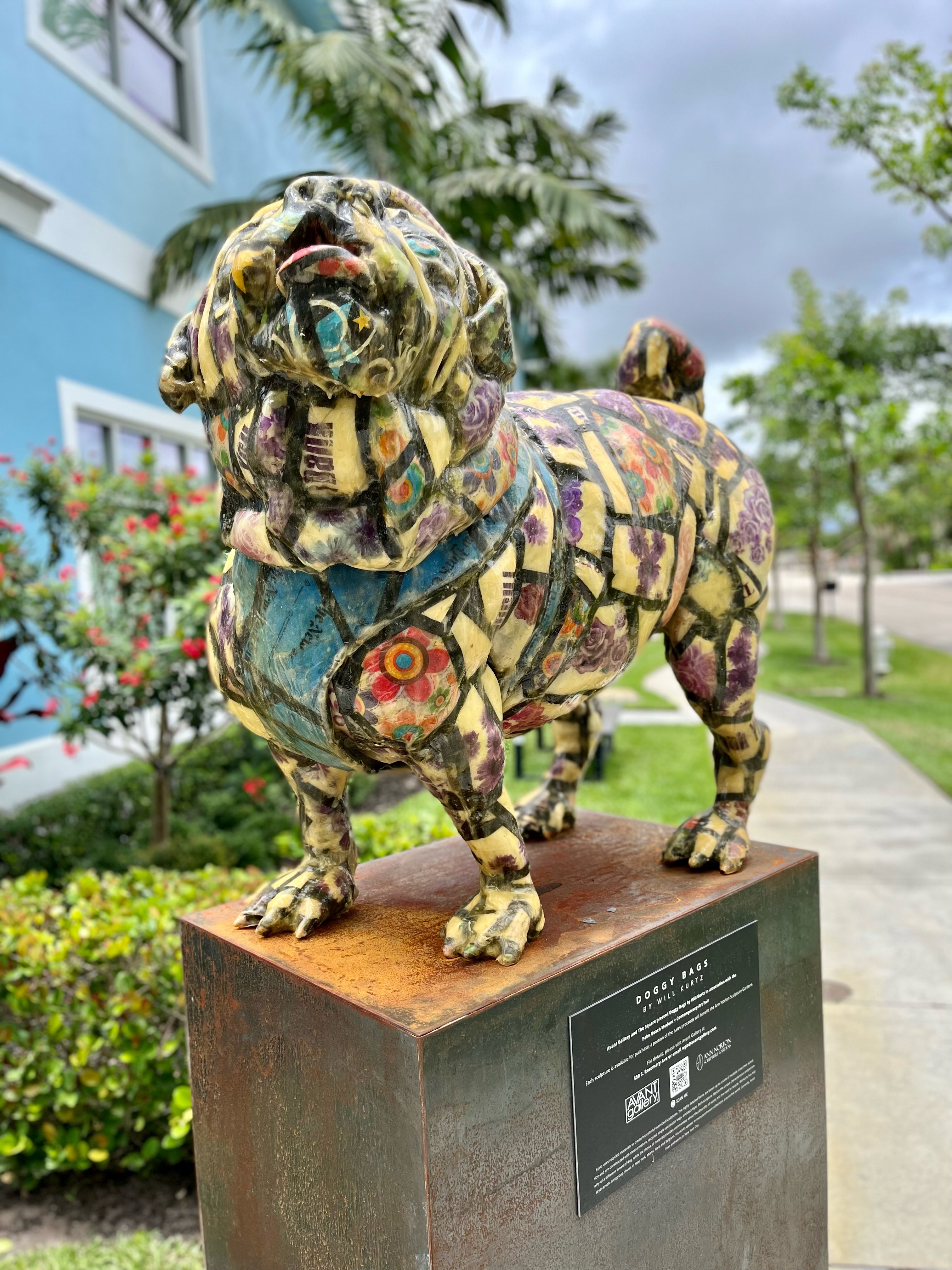 Doggy Bag Sculpture 1