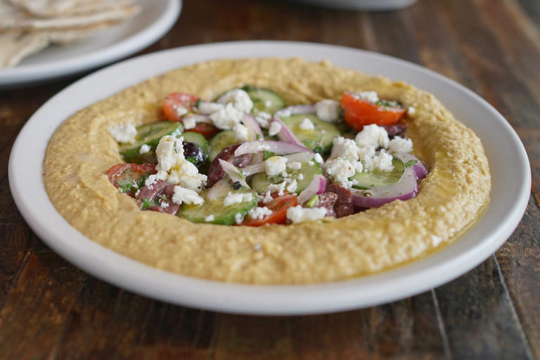 HUmus with veggies